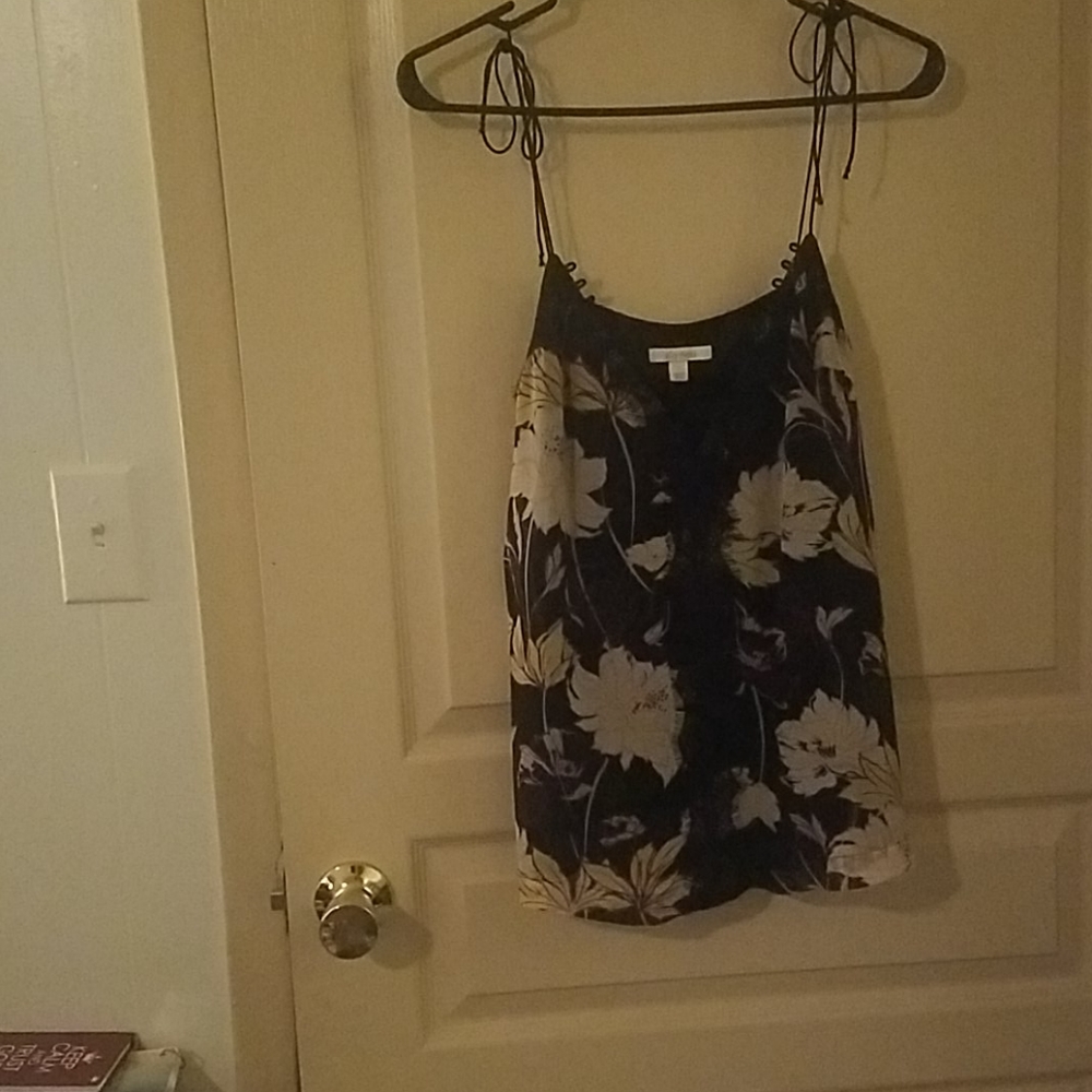 💙 2/$20 NWOT Ella Moss spaghetti strap top